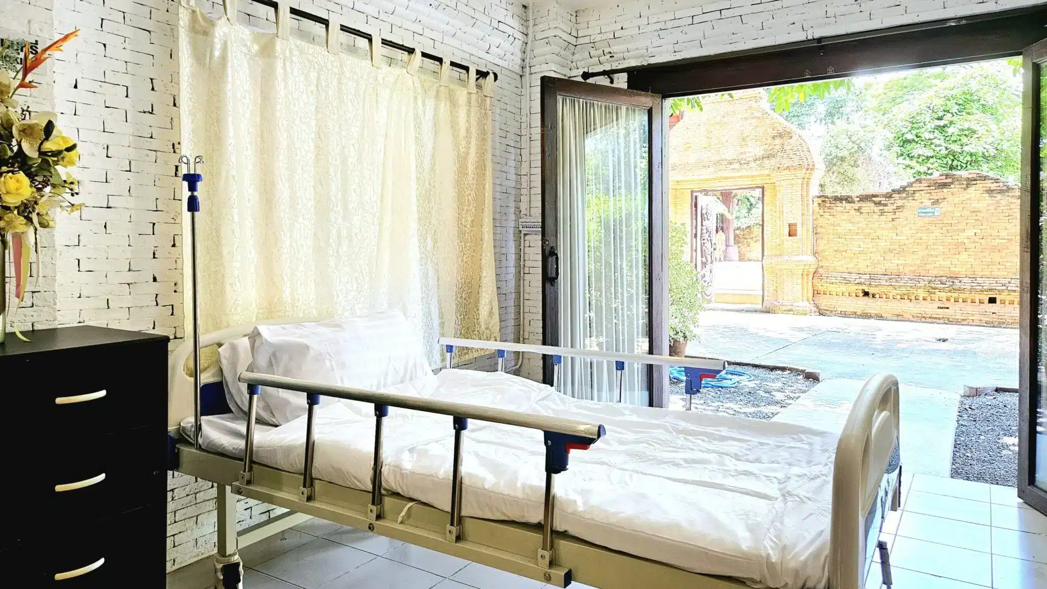 Baan Lalisa Nursing Home Hang Dong